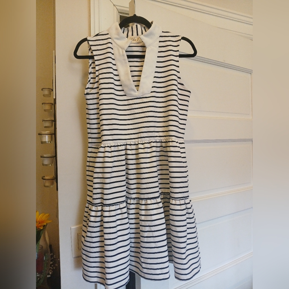 Eliza J. Blue And White Stripe Collared Dress Size 10